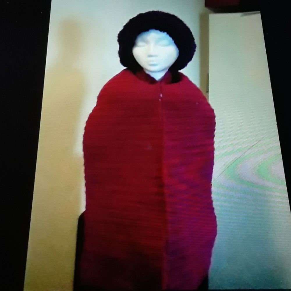 Hat and scarf set